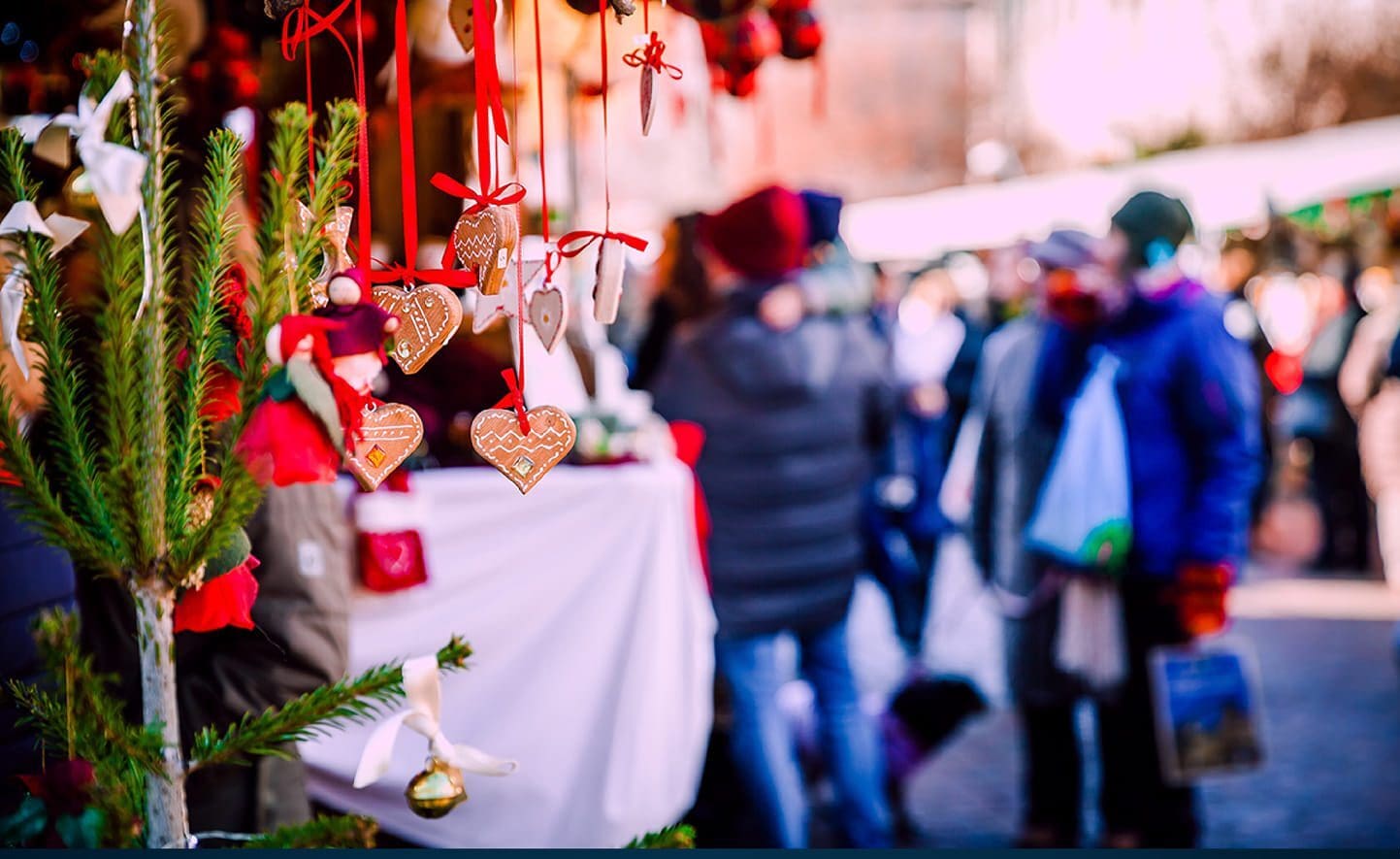 Abergavenny Christmas Market » Eat Sleep Live Herefordshire